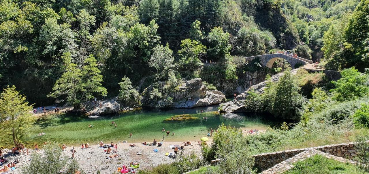 La Grange - Chez Gisi - Fuer Naturliebhaber, Abenteurer Und Geniesser Rocles  Экстерьер фото